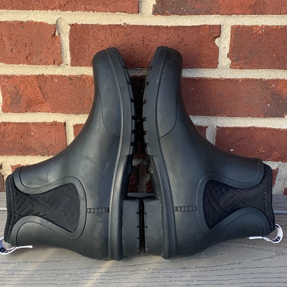 UGG Chevonne Chelsea Waterproof Rain Boot - Picture 6 of 12